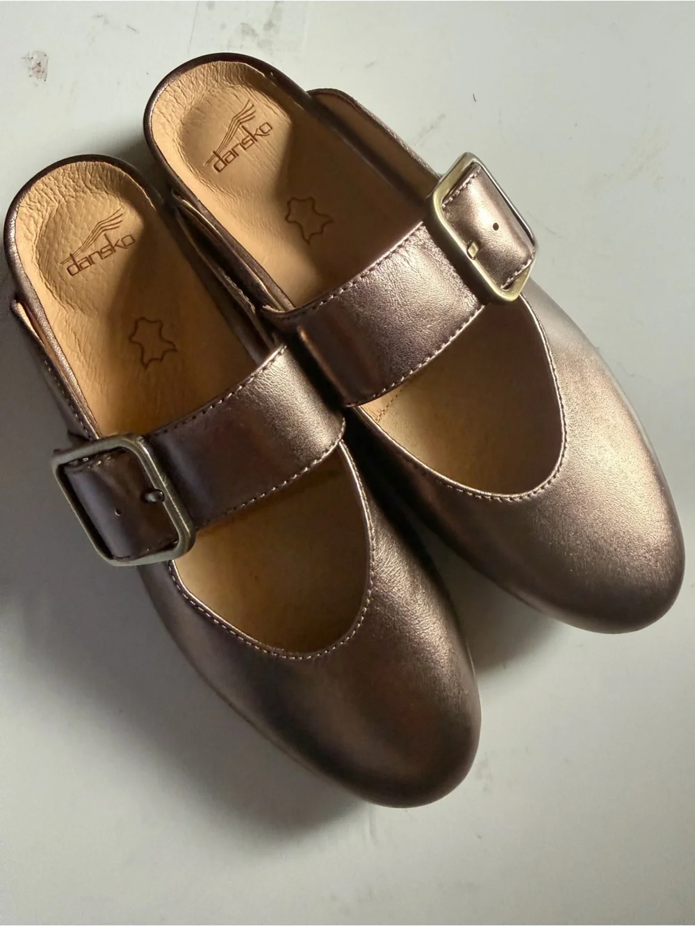 NWT Dansko Lotus Dark Gold Metallic Mary Jane Mule Flats Shoes Sz 37 No Box